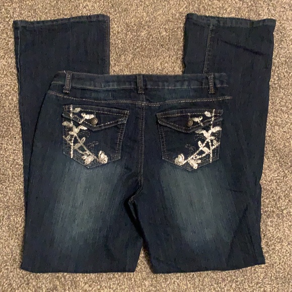 Roz & Ali Denim Jeans - Picture 3 of 5